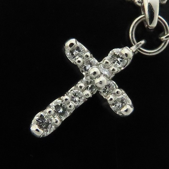 ダブルクロス ネックレス ダイヤモンド0.20ct ボールチェーン Pt900プラチナxPt850プラチナ /76184【中古】 ダブルクロス ネックレス ダイヤモンド0.20ct ボールチェーン Pt900プラチナxPt850プラチナ /76184【中古】