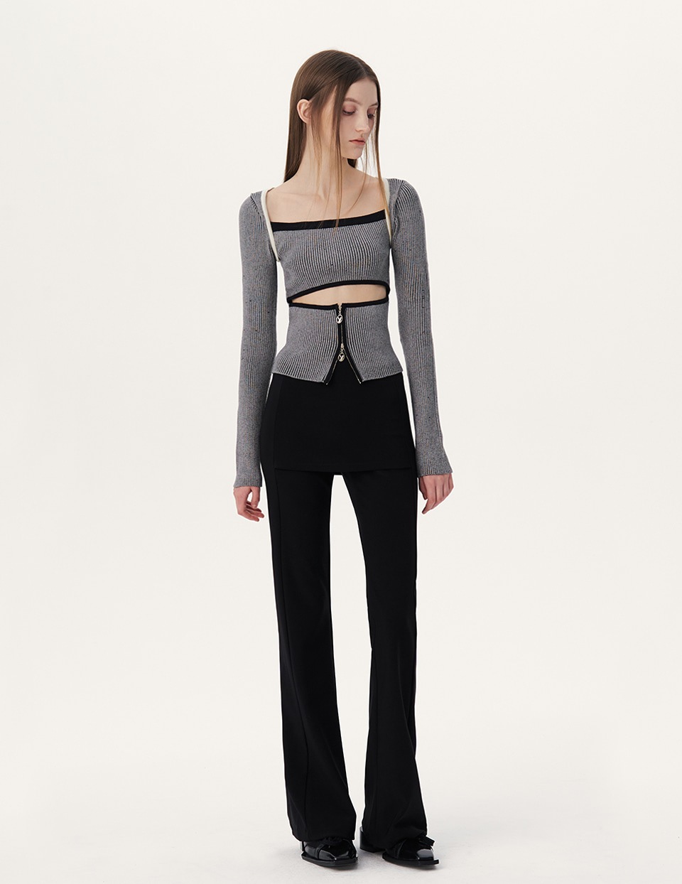 【YUSE】 TWO TONE BOLERO CUT OUT KNIT TOP : BLACK 【YUSE】 TWO TONE BOLERO CUT OUT KNIT TOP : BLACK