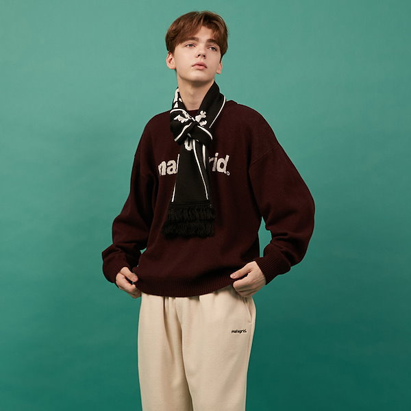 【Stray Kids ヒョンジン着用】 正規品 BASIC LOGO KNIT SWEATER オーバーフィット 長袖 レディース メンズ  韓国ファッション 韓国ブランド