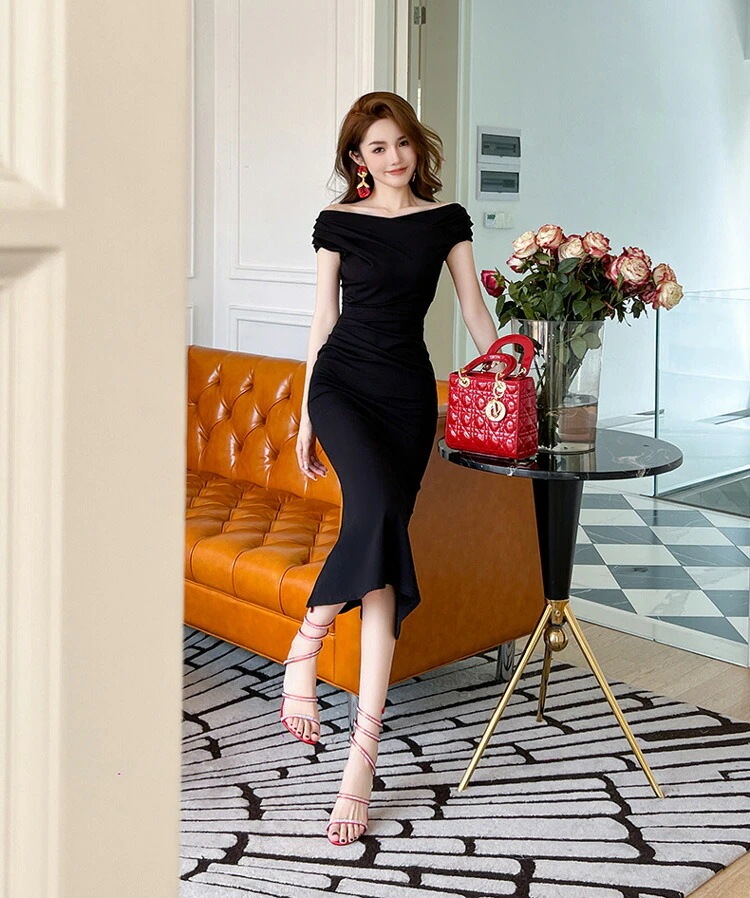 タイトワンピ オフショルダー マーメイド 無地 全2色 黒 タイト ワンピース 半袖 ブルー ブラック 黒ワンピ きれいめワンピ ドレスワンピ 成人式 卒業式 春 夏 結婚式 二次会 タイトワンピ オフショルダー マーメイド 無地 全2色 黒 タイト ワンピース 半袖 ブルー ブラック 黒ワンピ きれいめワンピ ドレスワンピ 成人式 卒業式 春 夏 結婚式 二次会