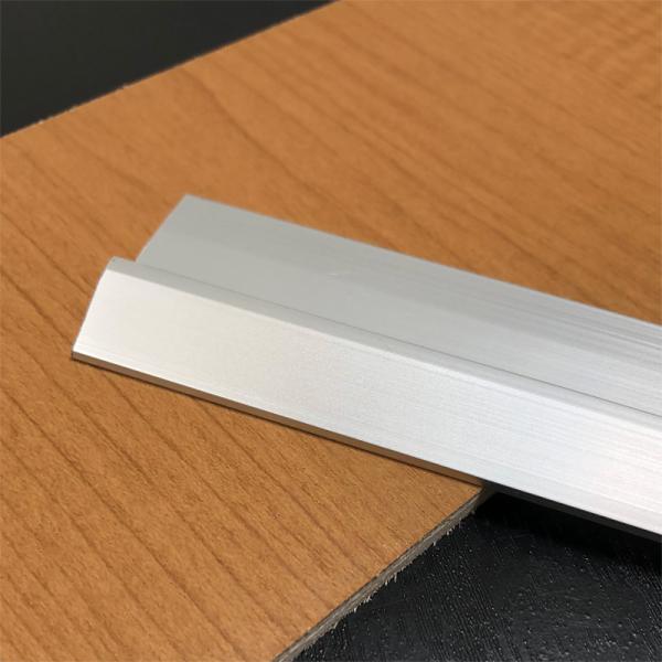 見切り材 アルミ製見切り材 金物 金台 アルミ見切り材 金属製 床材 フロアタイル用 エッジ クラテツロック 抗菌クラテツフロア専用 ナガタ
