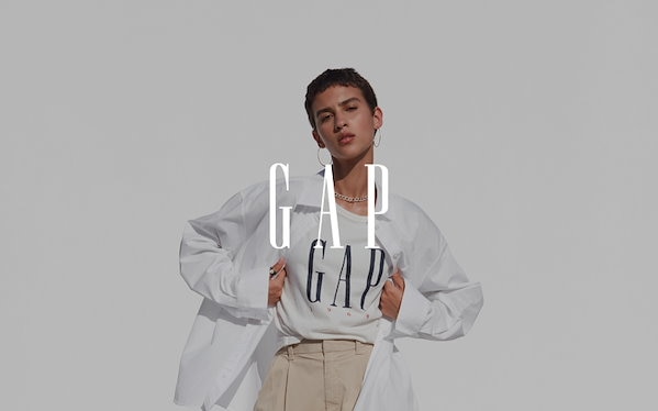 Qoo10] ギャップ [YZERR 着用] [Men] Emb