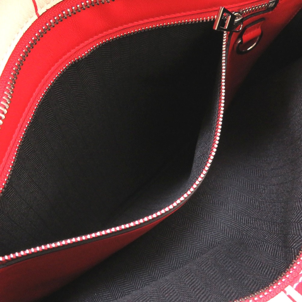 新品同様 ガンダム ショッパーバッグ トートバッグ レザー/レザー アイボリー 0060【中古】 ユニセックス 新品同様 ガンダム ショッパーバッグ トートバッグ レザー/レザー アイボリー 0060【中古】 ユニセックス