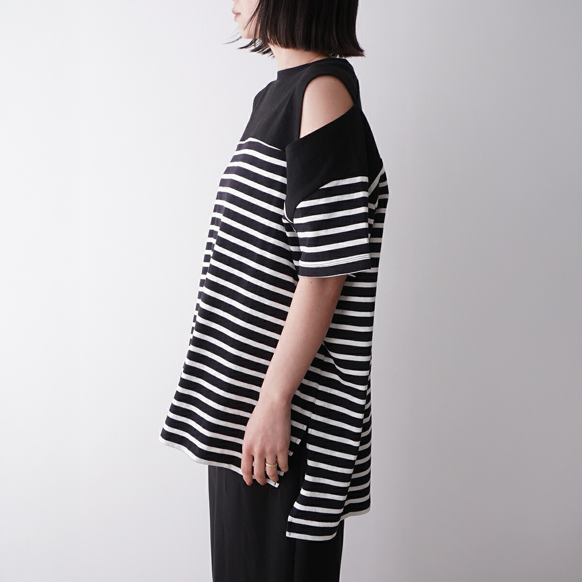 anana アナナ カットソー a19-026 レディース ボーダー オフショルダー コットン 半袖 カラー3色 anana アナナ カットソー a19-026 レディース ボーダー オフショルダー コットン 半袖 カラー3色