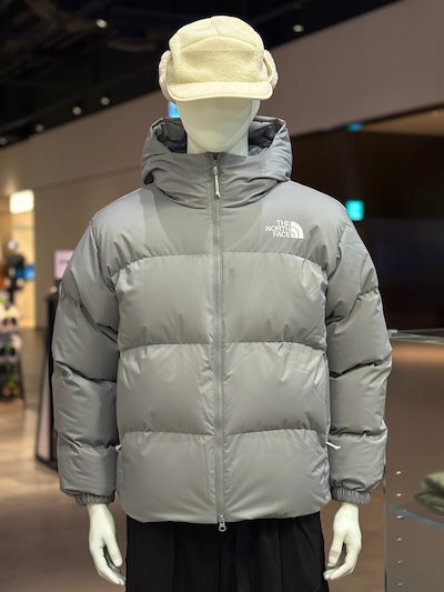 THE NORTH FACE シルバー ダウンジャケット Sサイズ THE NORTH FACE シルバー ダウンジャケット Sサイズ