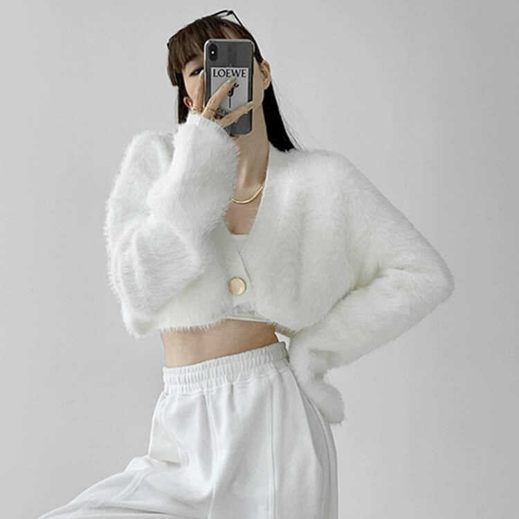 ふわふわもこもこベルベットカーディガン もこもこカーディガン ベルベットカーディガン ショート丈カーディガン カーキ 黒 ブラック 白 ホワイト 韓国 オルチャン レディース 高見えカーディガン