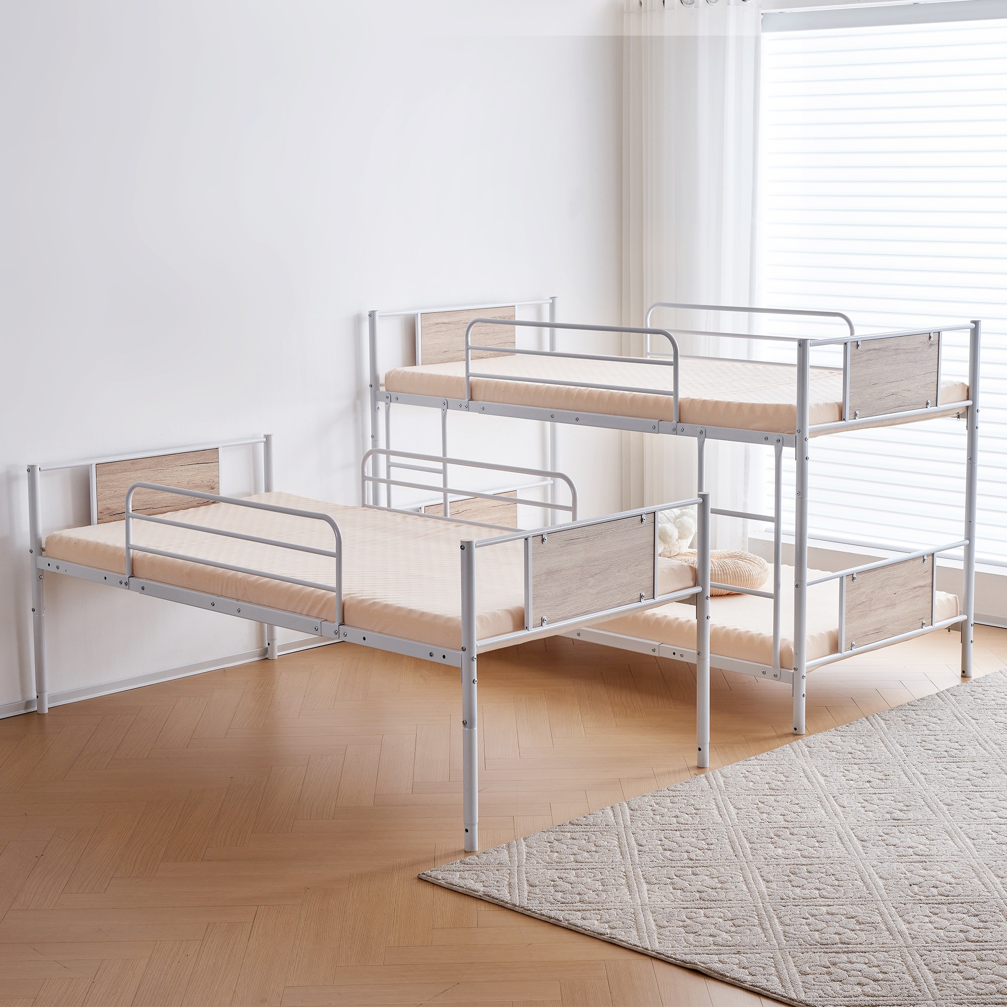 【ホワイト】三段ベッド パイプベッド分離可能スチールベッド　子供部屋スチール耐震 Amazon｜三段ベッド 分離可能 耐震スチール製 パイプベッド 子供部屋