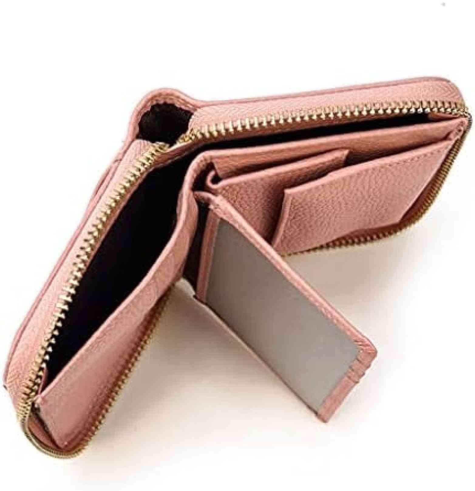 【20%OFFクーポン】財布 ラウンドファスナー カード収納多い ライチ柄 レトロ ミニ財布 二つ折り財布 ミニウォレット レディース 短財布 かわいい おしゃれ 使いやすい コンパクト 軽量 小銭入 【20%OFFクーポン】財布 ラウンドファスナー カード収納多い ライチ柄 レトロ ミニ財布 二つ折り財布 ミニウォレット レディース 短財布 かわいい おしゃれ 使いやすい コンパクト 軽量 小銭入