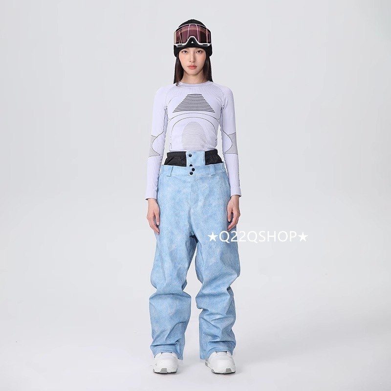 スノーウエア ジャケットとデニム風パンツセット カラフルスノーボード