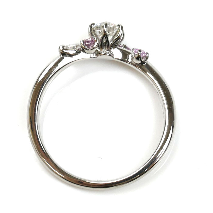 LUCIE ルシエ Pt950プラチナ リング・指輪 ダイヤモンド0.240ct 8号 2.8g レディース 中古 美品 LUCIE ルシエ Pt950プラチナ リング・指輪 ダイヤモンド0.240ct 8号 2.8g レディース 中古 美品