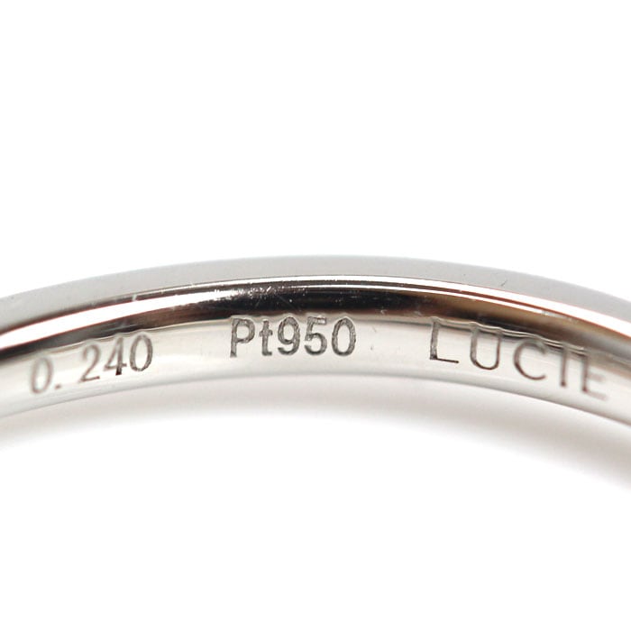 LUCIE ルシエ Pt950プラチナ リング・指輪 ダイヤモンド0.240ct 8号 2.8g レディース 中古 美品 LUCIE ルシエ Pt950プラチナ リング・指輪 ダイヤモンド0.240ct 8号 2.8g レディース 中古 美品