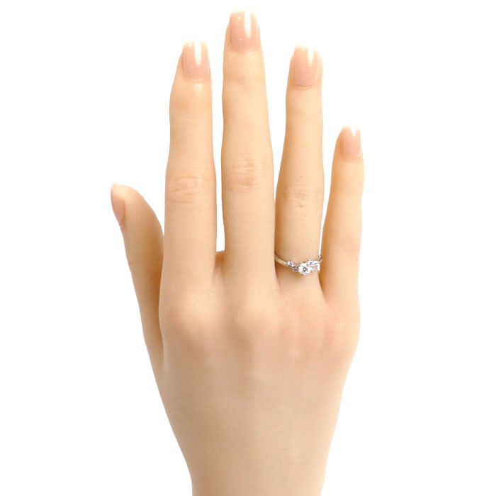 LUCIE ルシエ Pt950プラチナ リング・指輪 ダイヤモンド0.240ct 8号 2.8g レディース 中古 美品 LUCIE ルシエ Pt950プラチナ リング・指輪 ダイヤモンド0.240ct 8号 2.8g レディース 中古 美品