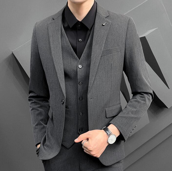 おすすめ品【高品質】紳士服 3色 メンズスーツ3点セット スリーピース 無地 3ピースセット 洗濯可能 ジャケット+ズボン+ベスト セットアップ 一つボタン 細身タイプ S M L XL XXL XX おすすめ品【高品質】紳士服 3色 メンズスーツ3点セット スリーピース 無地 3ピースセット 洗濯可能 ジャケット+ズボン+ベスト セットアップ 一つボタン 細身タイプ S M L XL XXL XX