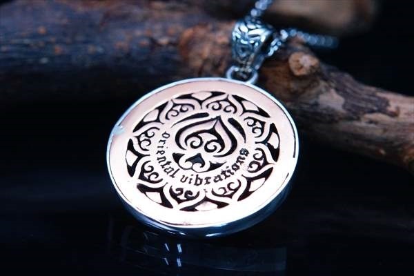 シルバーアクセサリー 鳳凰 桜 チェリー 花 フラワー レッド ジルコニア CZ サークル メンズ ペンダント ネックレス シルバーアクセサリー 鳳凰 桜 チェリー 花 フラワー レッド ジルコニア CZ サークル メンズ ペンダント ネックレス