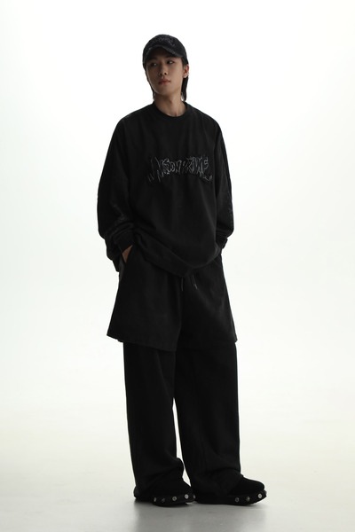 秋の新しい交通パスワード&LDQUODIRTYFIT&RDQUO落書き古い汚れた長袖Tシャツ男性用