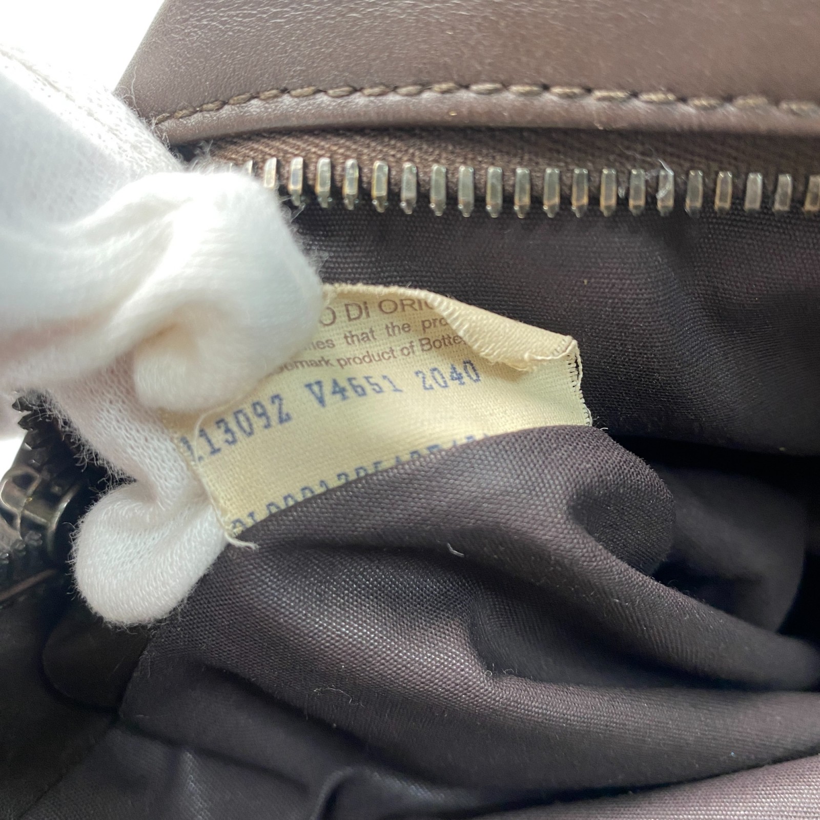 ボッテガヴェネタ BOTTEGAVENETA メンズ イントレチャート ショルダーバッグ 斜めがけ クロスボディ ボッテガヴェネタ BOTTEGAVENETA メンズ イントレチャート ショルダーバッグ 斜めがけ クロスボディ