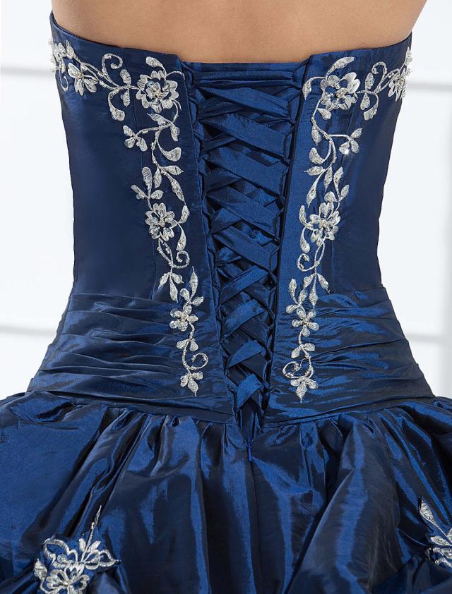 【短納期】ブルーウェディングドレス サテン ビーズ ビンテージ ストラップレス スウィートハート フロア丈 ブライダルドレス 【短納期】ブルーウェディングドレス サテン ビーズ ビンテージ ストラップレス スウィートハート フロア丈 ブライダルドレス