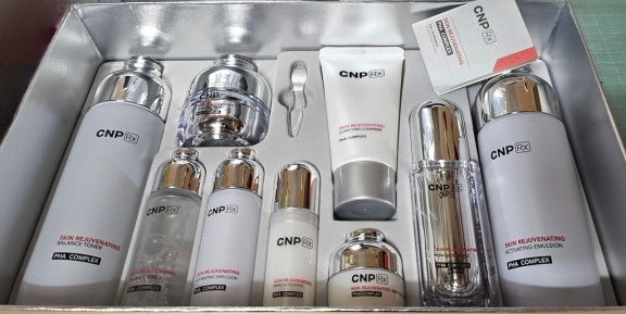 CNP RX レジュバー ネイティング 2種/4種スペシャルセットスキン(化粧水)120mlローション(乳液)100mlエッセンスクリームプレゼント韓国人気コスメセット韓国の人気コスメおすすめ CNP RX レジュバー ネイティング 2種/4種スペシャルセットスキン(化粧水)120mlローション(乳液)100mlエッセンスクリームプレゼント韓国人気コスメセット韓国の人気コスメおすすめ