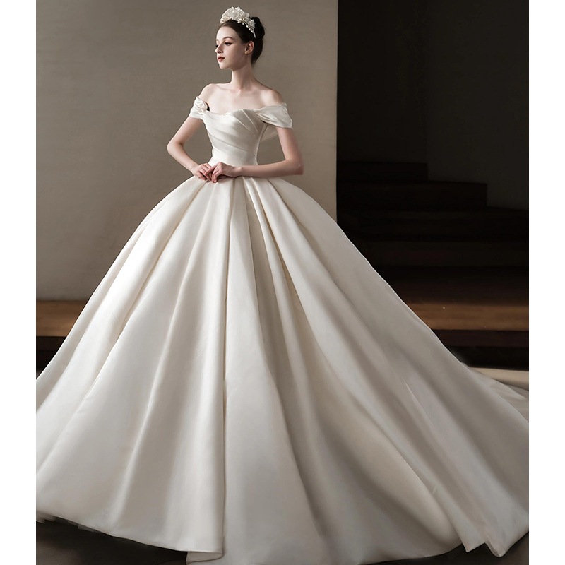 ワンショルダーメインウェディングドレス 2025 小さな花嫁 レトロサテン 上質な質感 ドアベール 冬 ワンショルダーメインウェディングドレス 2025 小さな花嫁 レトロサテン 上質な質感 ドアベール 冬