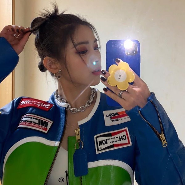 Qoo10] [ITZY リュジン 着用] ZOCUN