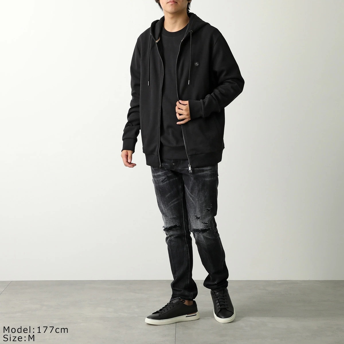 HUGO BOSS BLACK ヒューゴボス ブラック パーカー 50520303 メンズ スウェット ジップアップ コットンブレンド 長袖 ロゴパッチ 001 HUGO BOSS BLACK ヒューゴボス ブラック パーカー 50520303 メンズ スウェット ジップアップ コットンブレンド 長袖 ロゴパッチ 001