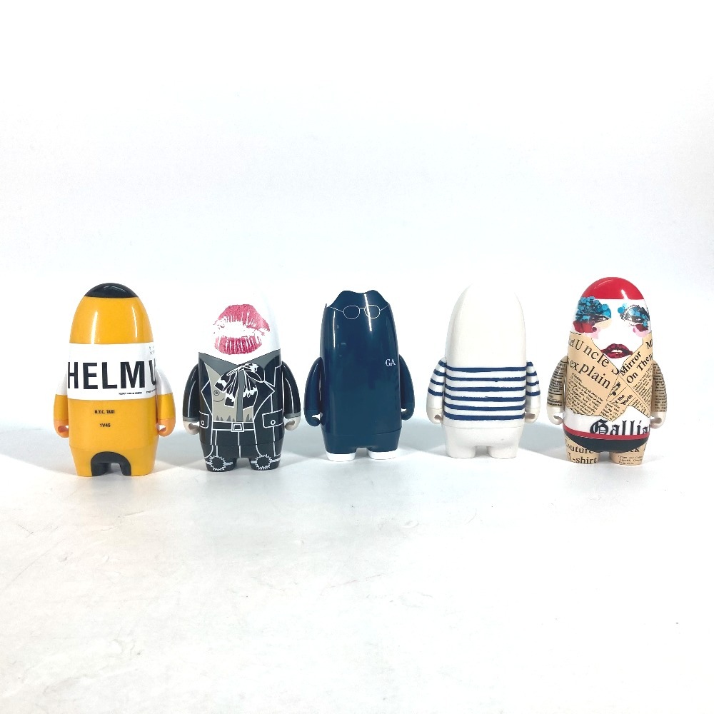 SAINT LAURENT - イヴ・サンローラン YVES SAINT LAURENT ヴィジョネア VISIONAIRE 45 MORE TOYS 世界限定 MORETOYS フィギュア 5体セット フィギュア オブジェ プラスチック マルチカラー 未使用 楽天市場】HERMES エルメス 5体セット フィギュア ヴィジョネア