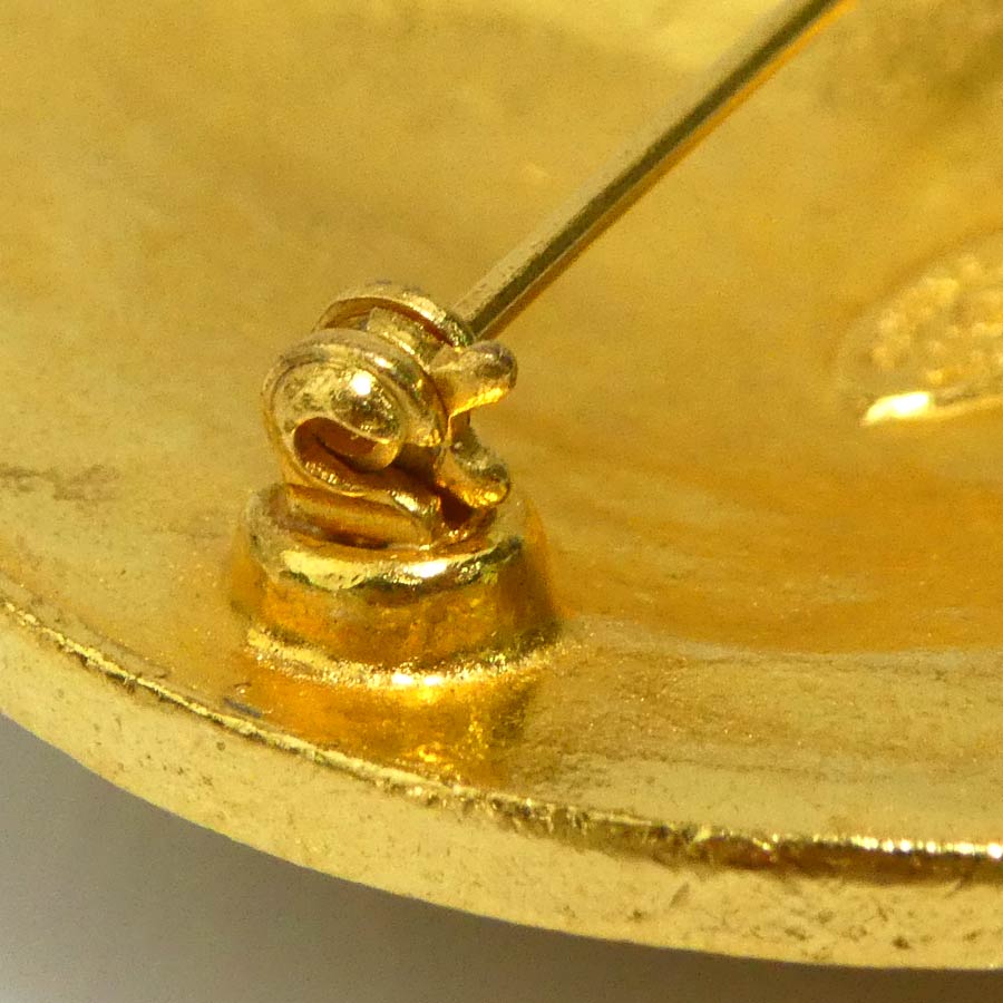 シャネル CHANEL ブローチ ココマーク メタル ゴールド レディース e60327a シャネル CHANEL ブローチ ココマーク メタル ゴールド レディース e60327a