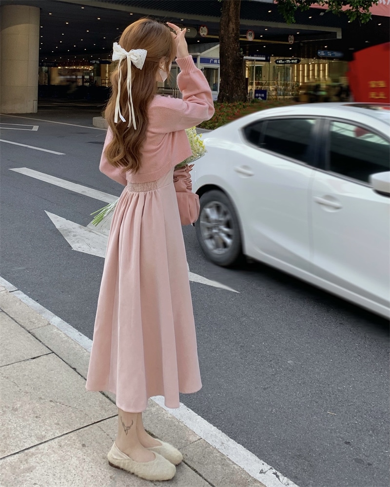 【着用レビュー】トップス ワンピース レディース 韓国 ニット セーター キャミソールワンピース キャミワンピ ロング丈 長袖 Vネック Aライン 切り替え 裾フレア ゆったり かわいい 大人可愛い