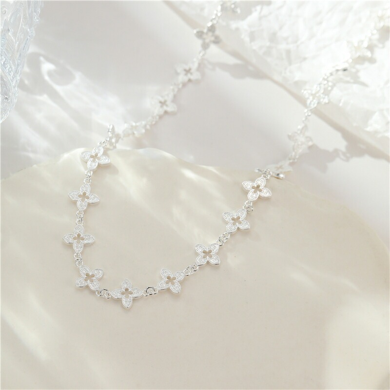 【高品質silver925】【予約商品】ネックレス フラワー　クローバー　チェーンネックレス シルバー925 インスタ 大人かわいい おしゃれ シンプル レディース シルバー ゴールド