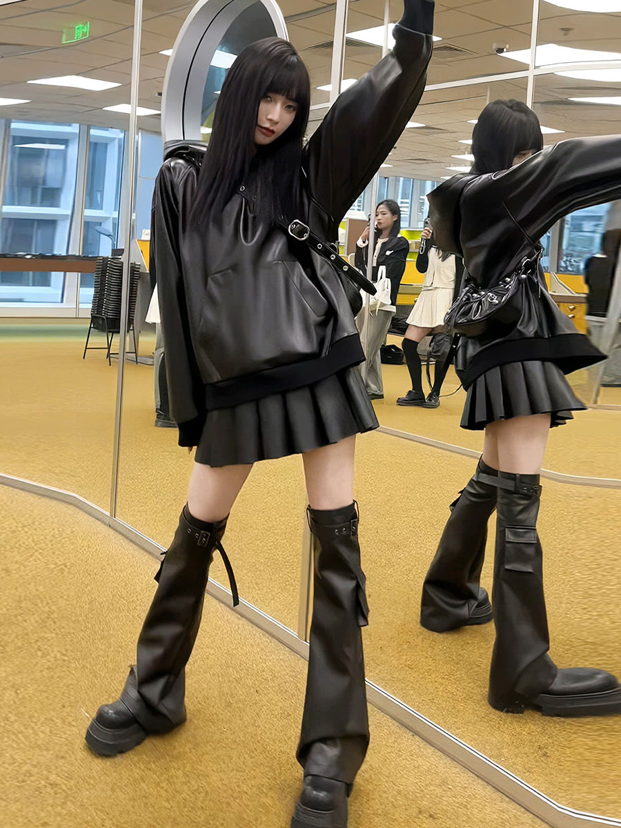 メガ割セットアップ 涼しく楽ちんセットアップ韓国ファッション サブカル 地雷系 ファッション 感 おしゃれ 系 サブカル ブラック毛皮の服 フードコート プリーツスカート 三点セット960 メガ割セットアップ 涼しく楽ちんセットアップ韓国ファッション サブカル 地雷系 ファッション 感 おしゃれ 系 サブカル ブラック毛皮の服 フードコート プリーツスカート 三点セット960