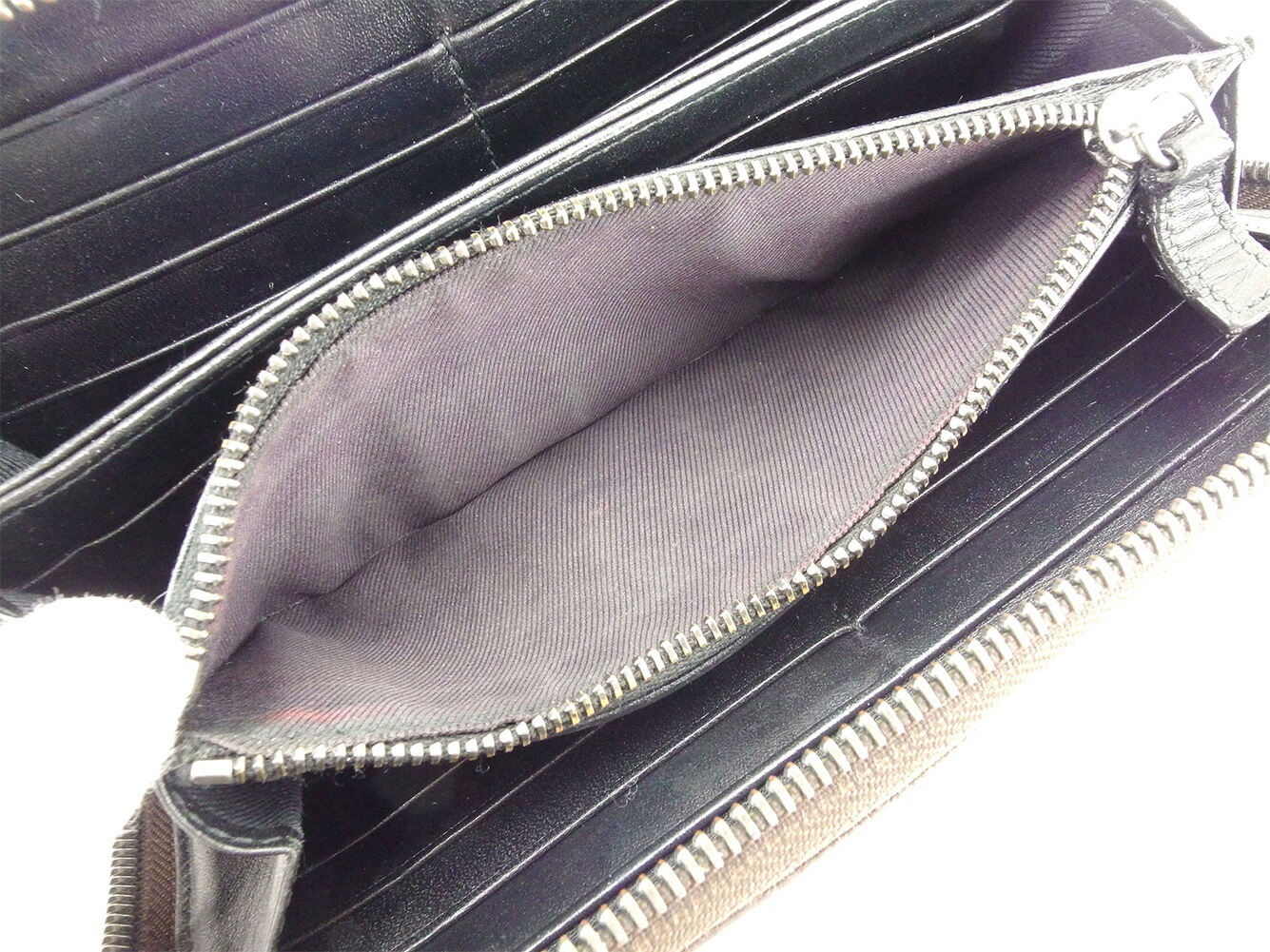 長財布 ラウンドファスナー ブラウン 中古