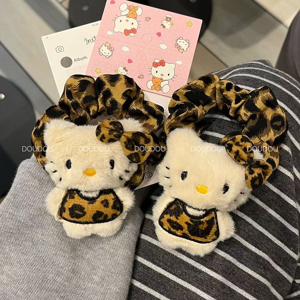 Qoo10] 蝶結びのキティちゃんヒョウ柄の輪が可愛い