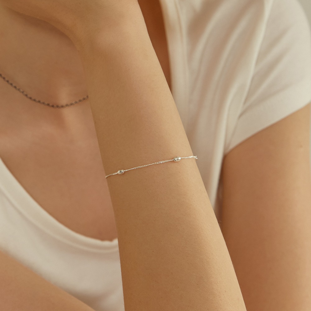 LUNNE シルバーベーシックオーバルカーブチェーンブレスレット #LSB03 LUNNE シルバーベーシックオーバルカーブチェーンブレスレット #LSB03