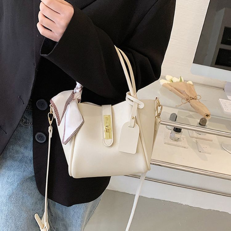 ショルダーバッグ レディース 斜めがけ 小さめ 軽量 2way 上品 大人 大学生 通勤 通学 通勤バッグ 通勤バック バック カバン ビジネス 40代 50代 ショルダーバッグ レディース 斜めがけ 小さめ 軽量 2way 上品 大人 大学生 通勤 通学 通勤バッグ 通勤バック バック カバン ビジネス 40代 50代