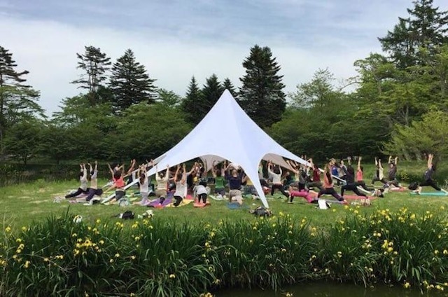 オシャレな大型タープテント「スターシェイド」キャンプやイベントに最適な10mの広々空間!日差しや雨からしっかり守る高機能タープで屋外シーンを快適に演出 オシャレな大型タープテント「スターシェイド」キャンプやイベントに最適な10mの広々空間!日差しや雨からしっかり守る高機能タープで屋外シーンを快適に演出