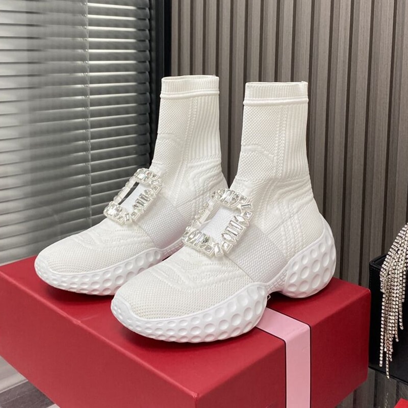 X'mas _特別！！常磐御前 ☆雪行の図 鎌倉源義経 桐箱 幅広69cm 【公式