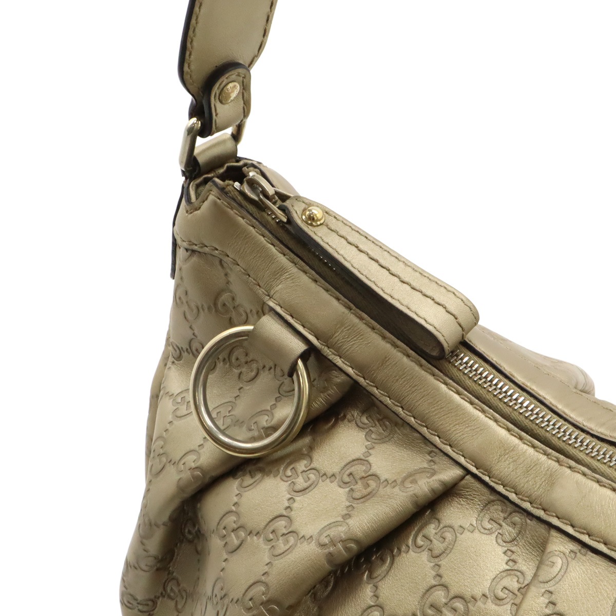 グッチシマ スーキー ショルダーバッグ ワンショルダー 肩掛け レザー ゴールド ゴールド金具 チャーム欠品 23295 グッチシマ スーキー ショルダーバッグ ワンショルダー 肩掛け レザー ゴールド ゴールド金具 チャーム欠品 23295