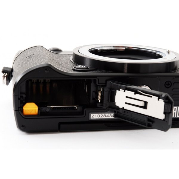 【中古】ニコン Nikon J5 ブラック レンズキット SDカード付き microSDカード付き