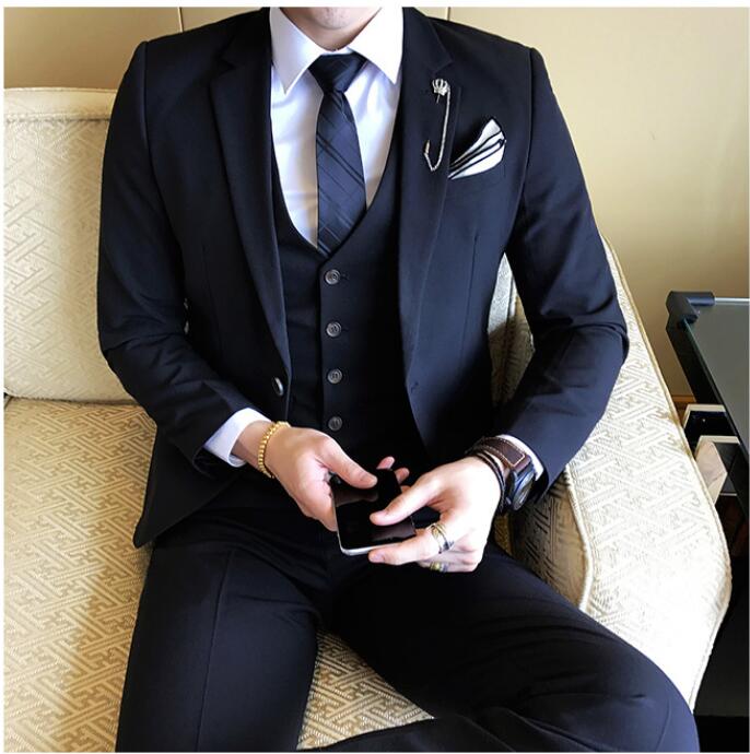 人気新作メンズスーツ 3ピーススーツ 男性用スーツ ジャケット+ベスト+パンツ 撮影 父の日 オフィス ビジネス セレモニー フォーマル スリム パーティー 格好いい スーツ サラリーマン 結婚式 卒 人気新作メンズスーツ 3ピーススーツ 男性用スーツ ジャケット+ベスト+パンツ 撮影 父の日 オフィス ビジネス セレモニー フォーマル スリム パーティー 格好いい スーツ サラリーマン 結婚式 卒