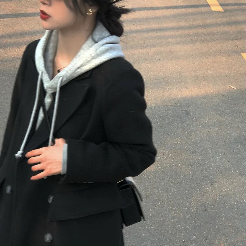 秋と冬の膝上ロングセクションツイードジャケット女性の小さなヘップバーンの質感のスーツツイードコートのでパッド入りの肥厚_5
