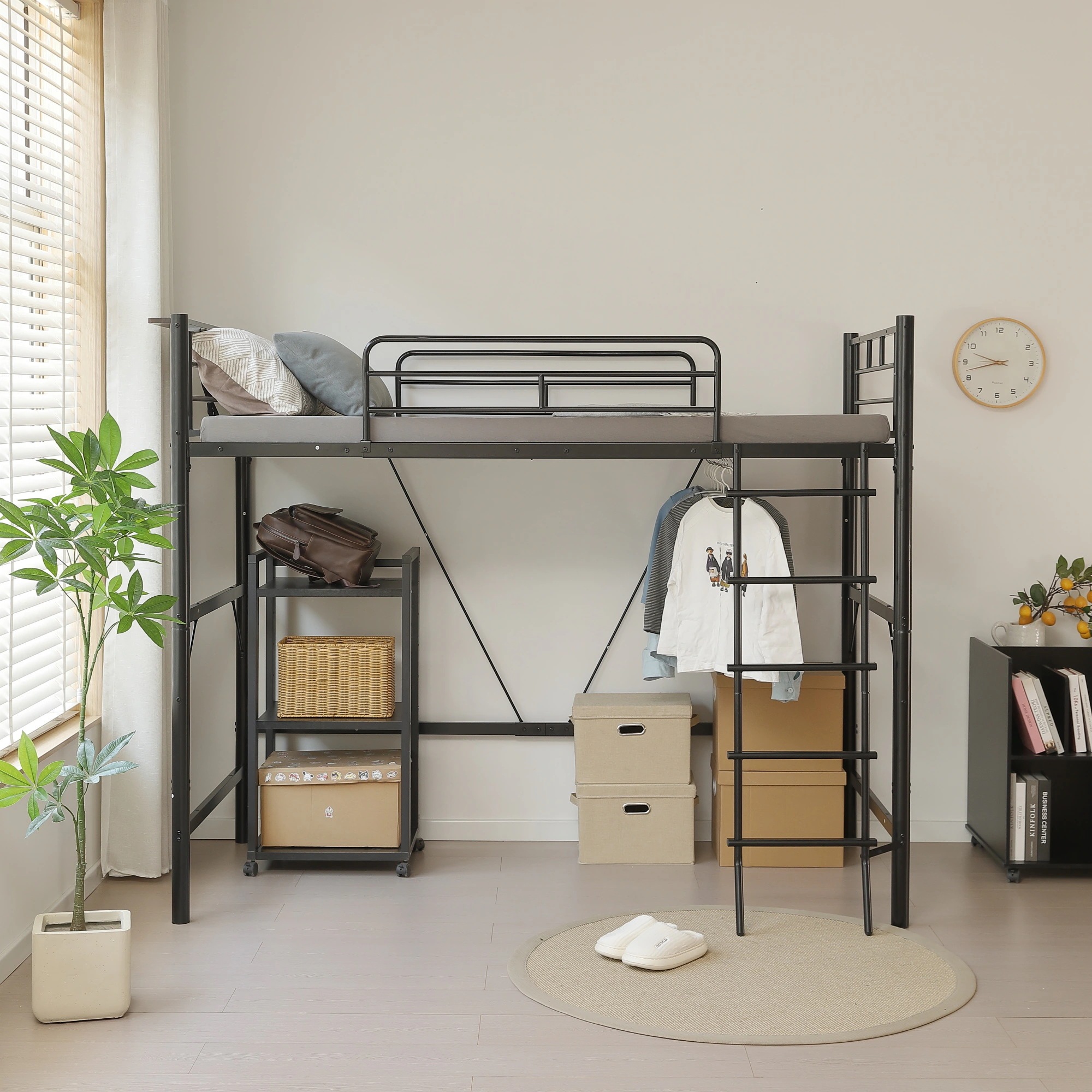 154ロフトベッド パイプベッド シングル コンセント付き 宮 ロフト ベッド 北欧風 高さ170cm ロフト ベッド 大人用 二段ベッド 子供部屋 子供ベッド 送料無料 スチール 耐震 ベッド シン 154ロフトベッド パイプベッド シングル コンセント付き 宮 ロフト ベッド 北欧風 高さ170cm ロフト ベッド 大人用 二段ベッド 子供部屋 子供ベッド 送料無料 スチール 耐震 ベッド シン