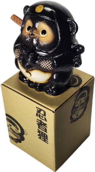 忍者狸 黒 5号 (ドローン) (忍者たぬき・忍者狸・置物・たぬき・インテリア・陶器・タヌキ・オブジェ・忍者・くノ一・ドロン・手裏剣・NT-001B) 忍者狸 黒 5号 (ドローン) (忍者たぬき・忍者狸・置物・たぬき・インテリア・陶器・タヌキ・オブジェ・忍者・くノ一・ドロン・手裏剣・NT-001B)