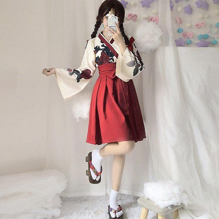 [超激安]9月更新巫女服 巫女 着物 浴衣 和服 和装 エロ コスプレ衣装 ハロウィン コスプレ 仮装 レディース ２点セット ロリータ コスプレ 和風 花柄 ロング