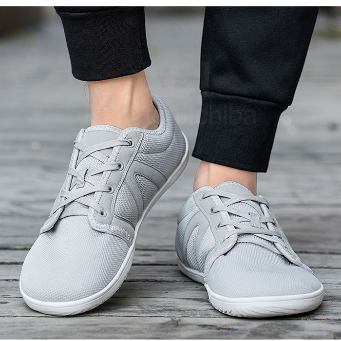 【即納】スニーカー シューズ メンズ レディース レディーススニーカー レースアップシューズ スポーツシューズ ウォーキング ジム おすすめ キャンバス キッズ 快適 大きいサイズ対応 通学スニーカー 【即納】スニーカー シューズ メンズ レディース レディーススニーカー レースアップシューズ スポーツシューズ ウォーキング ジム おすすめ キャンバス キッズ 快適 大きいサイズ対応 通学スニーカー