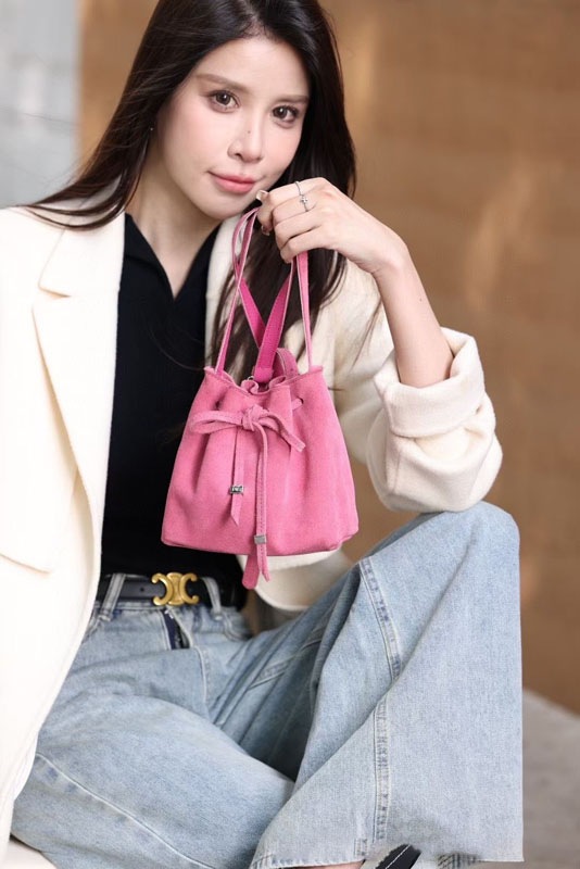 本革/バケツ型/軽量レディース ミニショルダーバッグ スマホポケット付き ななめ掛け コンパクト 本革/バケツ型/軽量レディース ミニショルダーバッグ スマホポケット付き ななめ掛け コンパクト