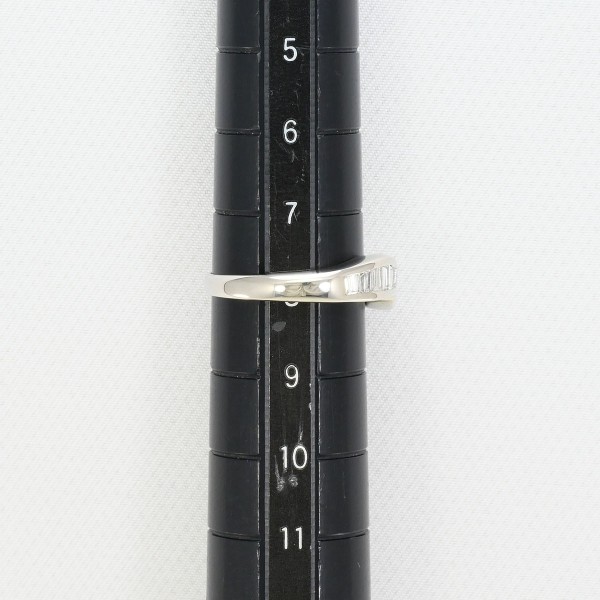 PT900 プラチナ リング 指輪 8号 ダイヤ 0.50 総重量約4.1g ジュエリー 中古 PT900 プラチナ リング 指輪 8号 ダイヤ 0.50 総重量約4.1g ジュエリー 中古