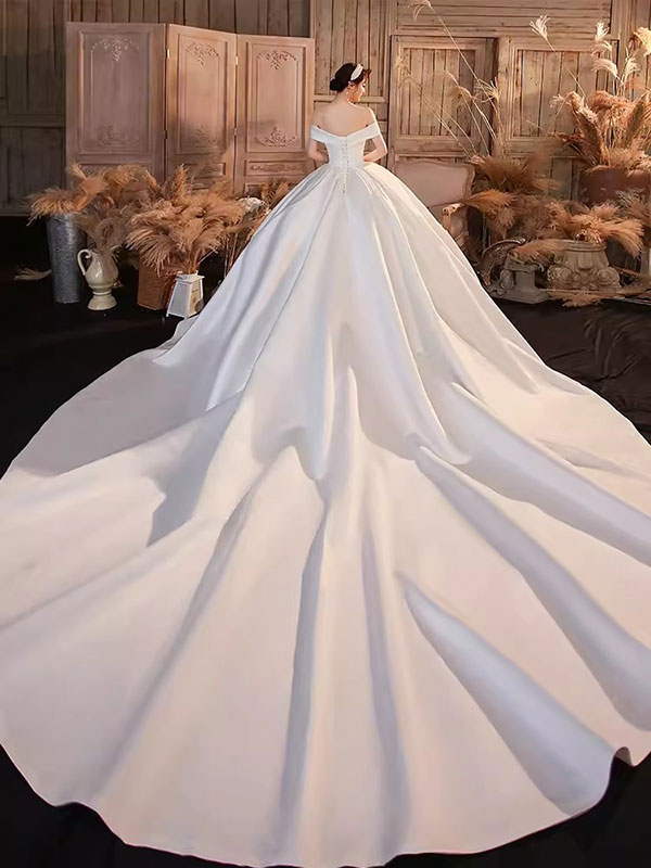 ウェディングドレス レディース 二次会 花嫁ドレス 結婚式 パーティードレス マーメイドライン レトロ オフショルダー Vネックサテン　ライドウェディング(M-0061)