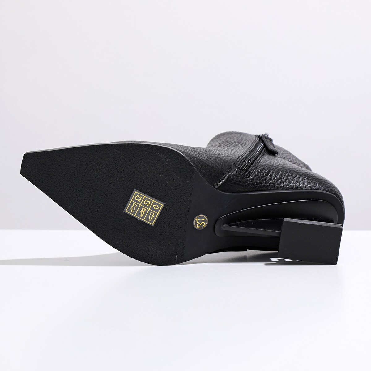 UNITED NUDE ユナイテッドヌード ショートブーツ UN Bootie Mid レディース レザー ポインテッドトゥ ロゴ ブーティ シューズ 靴 Bl】 UNITED NUDE ユナイテッドヌード ショートブーツ UN Bootie Mid レディース レザー ポインテッドトゥ ロゴ ブーティ シューズ 靴 Bl】