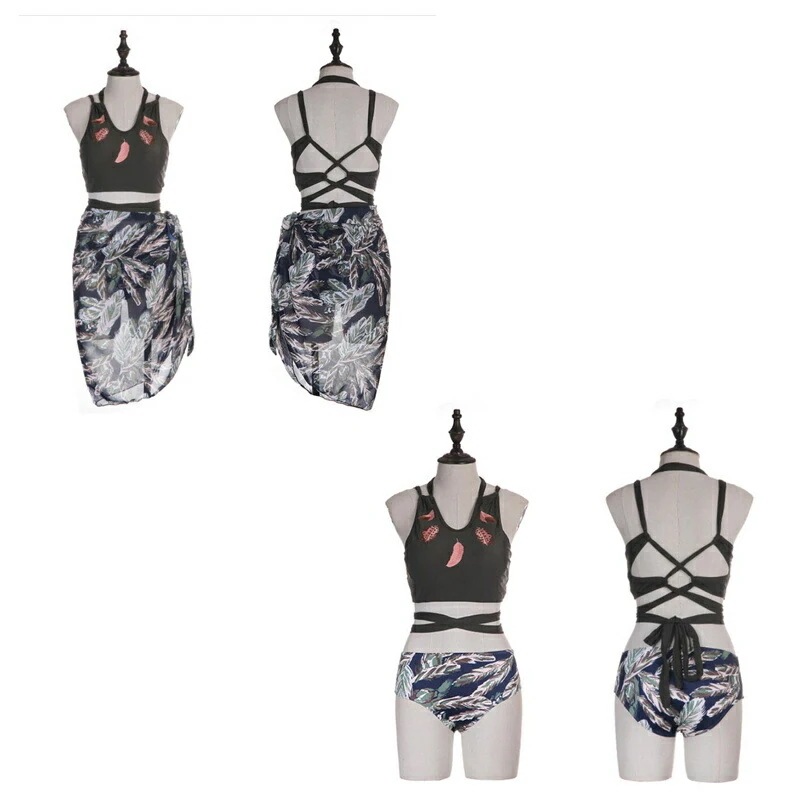 新作 オシャレ 水着 -075 3点セット ラッシュガード スパッツ 上品な水着 MIZUGI 海 旅行 新婚旅行 海外 リゾット セレブ ビキニ 葉 柄 フォトジェリック 新作 オシャレ 水着 -075 3点セット ラッシュガード スパッツ 上品な水着 MIZUGI 海 旅行 新婚旅行 海外 リゾット セレブ ビキニ 葉 柄 フォトジェリック