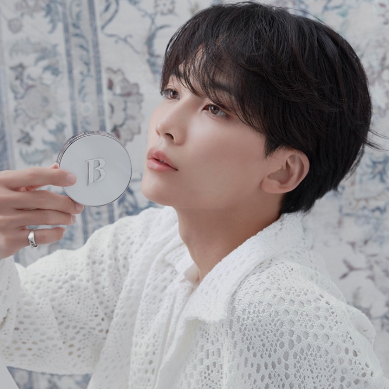 ジョンハンイチオシ / ビーガン / カバーリシャス アルティメット ホワイトクッション モイスチャー [SPF50/PA+++] クッション ファンデーション 本品 14g / 5色